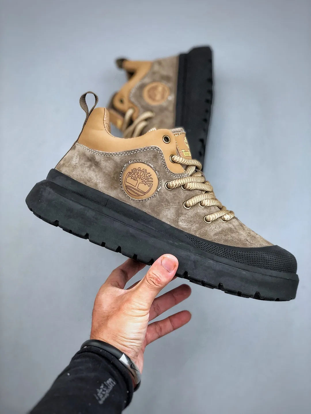 💰520 supports store G 2025 autumn and winter Timberland Timberland/Timberland classic high-top casual men's shoes, newly upgraded, Guangdong factory quality, original box and original packaging, the fabric is made of Italian top frosted cowhide, with anti-odor and anti-corrosion genuine leather latex insoles, giving you a perfect wearing experience. High-quality and durable, a must-have for men. Specialized in not looking handsome. High-quality, first-class foot feel. Exclusive supply. Size: 39-44 (standard size)